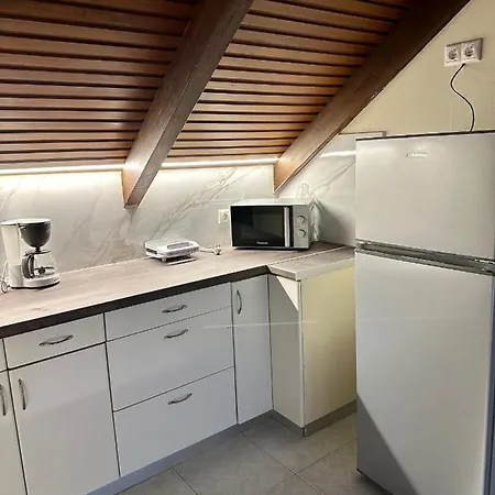 Filippos Loft Lejlighed *