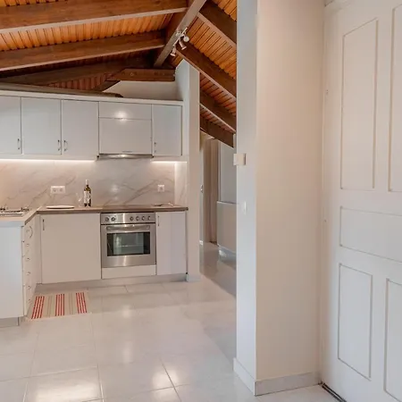 Filippos Loft アパート アルゴストリオン