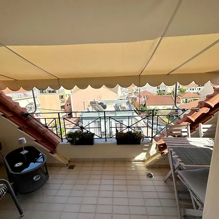 アパート Filippos Loft アルゴストリオン